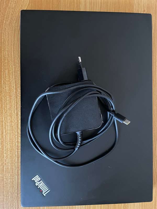 Lenovo T480s 8th Gen i7, 8GB RAM, 256SSD
