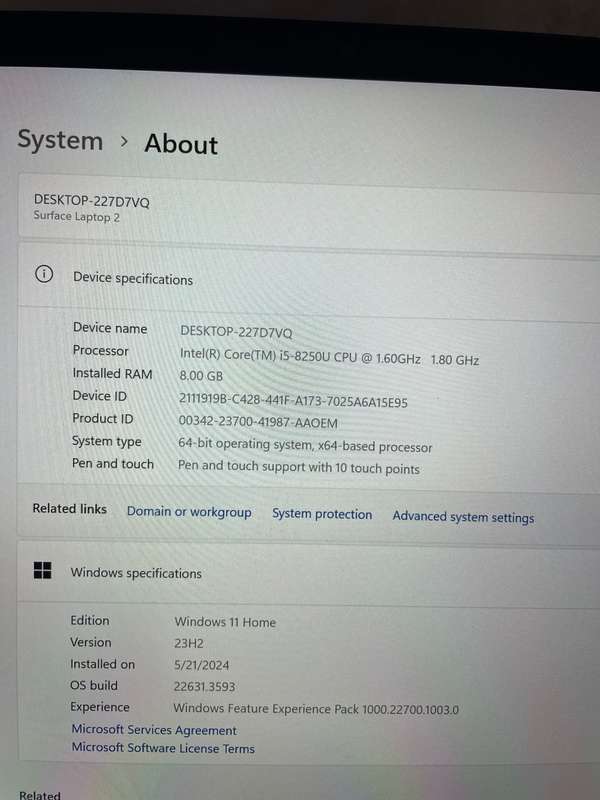 Microsoft Surface 2 Laptop 13.5" Core i5, 8GB RAM, 256SSD