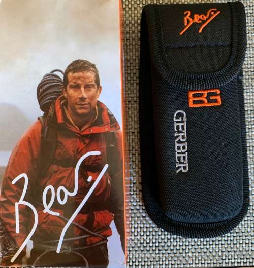 Gerber Bear folding knive tools