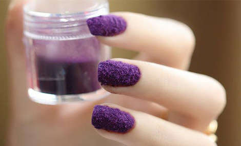 Feather Nail Polish Kit