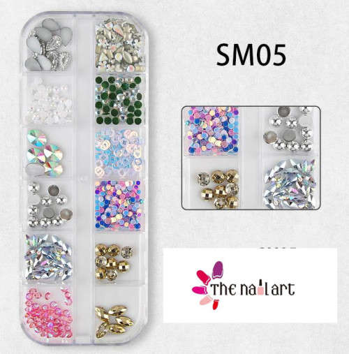 The Nail Art - 12pcs Glitter Box SM05