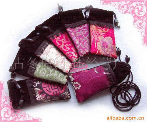 CHINESE STYLE CELLPHONE POUCH/MP3