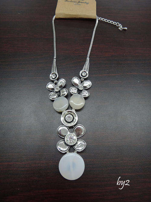 Neclace 002
