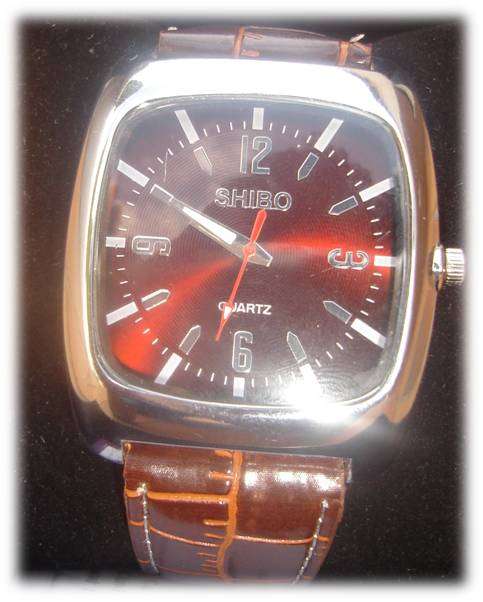 Mens Brown Leather Strap Wristwatch
