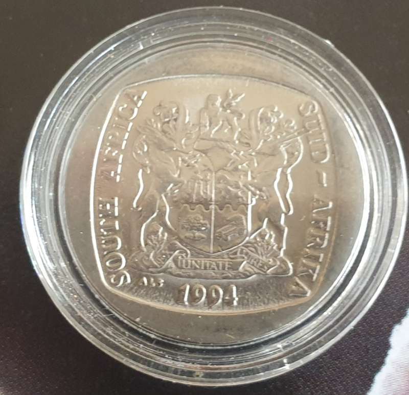 1994 Presidential Inauguration Five Rand Coin in Capsule PLUS A Madiba Legacy Series Comic as new !