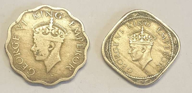2 x Coins of India #1941 One Anna and #1946 Half Anna as per images !!!
