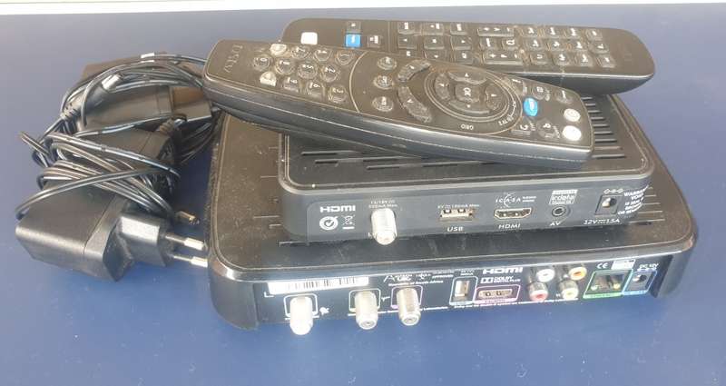 Dstv Decoders X 2 with remotes and power supplies as per images !!!
