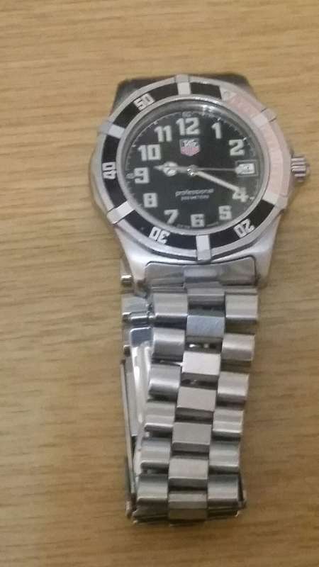 ### Tag Heuer Professional Swiss Gents Watch !! #