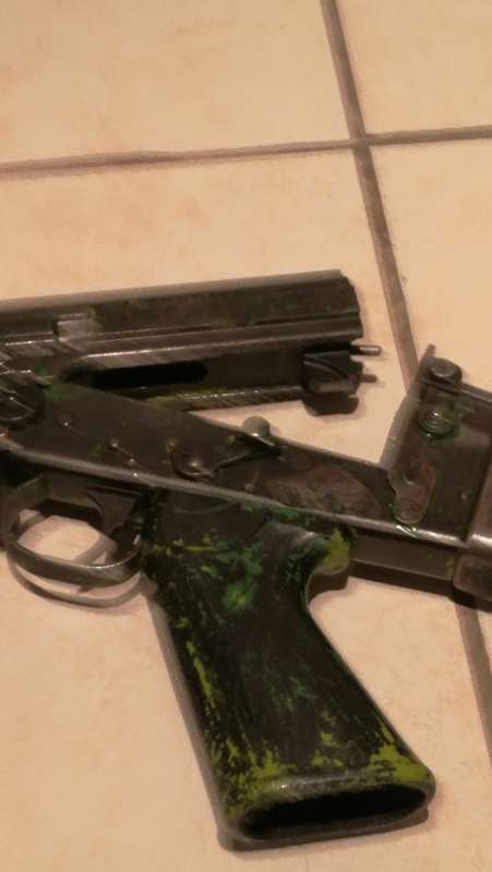 ## Rhodesian FN 7.62 Rifle,  deactivated with deactivation certificate ###