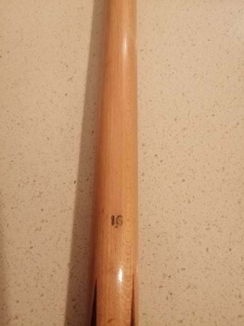 *#* Joe Davis Vintage 1 piece Maple club snooker cue 11mm Tip 147.8mm length *#*
