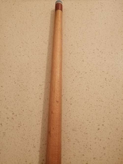 *#* Joe Davis Vintage 1 piece Maple club snooker cue 11mm Tip 147.8mm length *#*