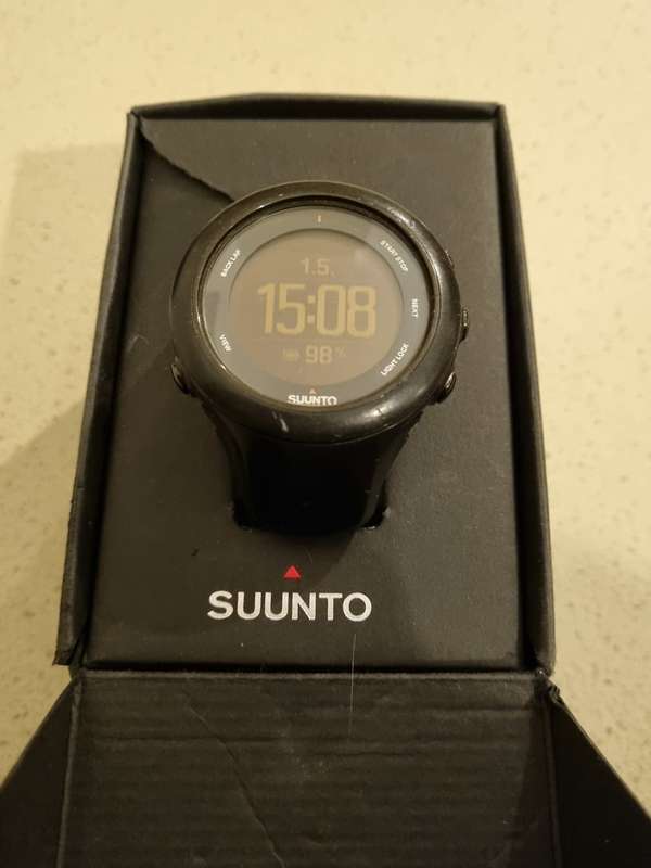 ## Suunto Ambit 3 sports with heart rate monitor box and charger ##