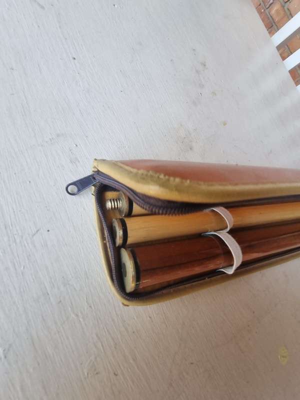 # Now reduced!  Travel Compact Stuart Surridge 3 piece pool or Snooker cue with case, 10mm new tip #