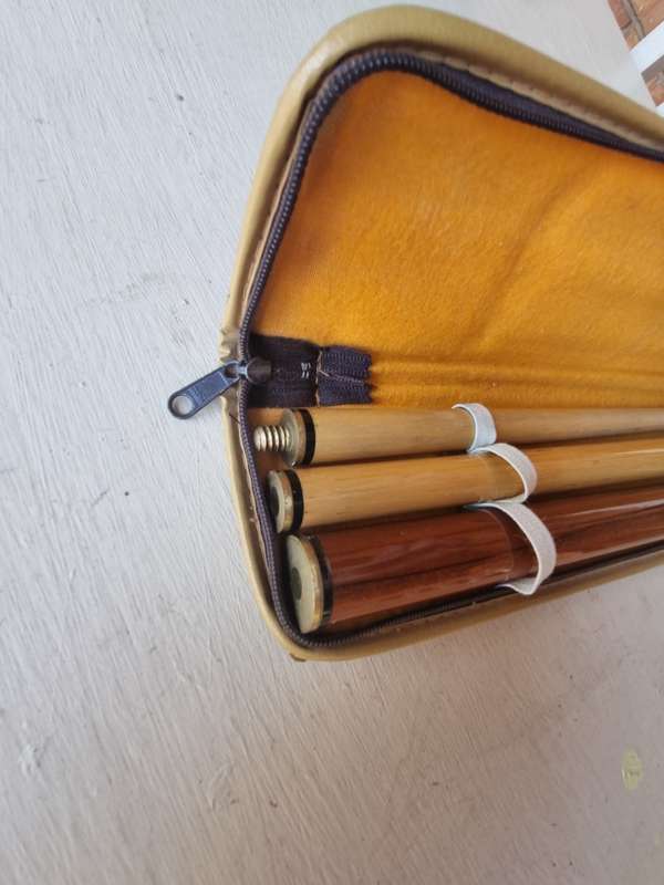 # Now reduced!  Travel Compact Stuart Surridge 3 piece pool or Snooker cue with case, 10mm new tip #