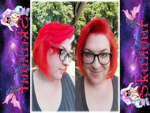 Red Skullour Hair colour