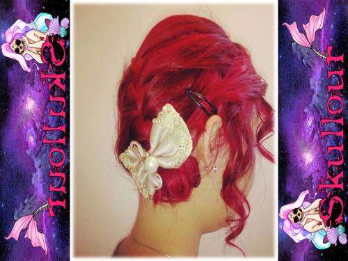Red Skullour Hair colour