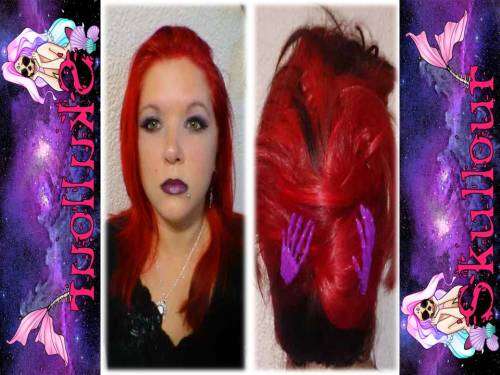 Red Skullour Hair colour