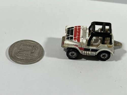 Micro White Car (Jeep)