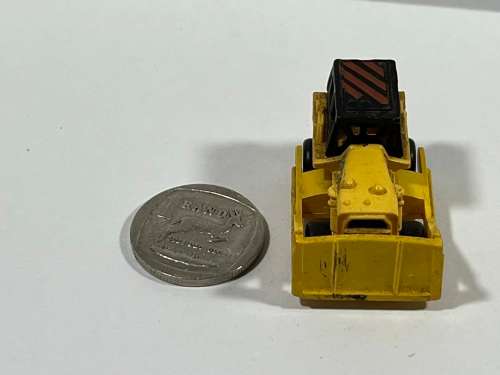 Micro Yellow Construction Bulldoser