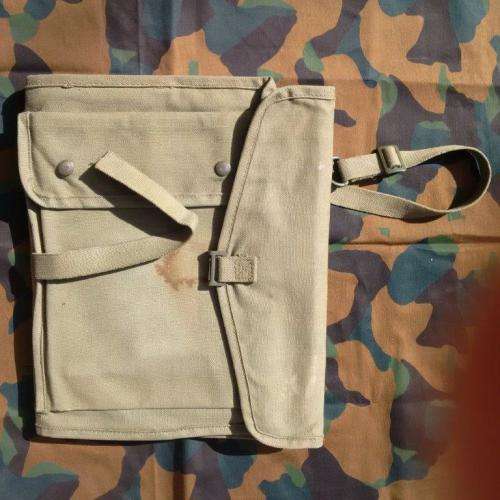 SADF patt 70/73 canvas map case - near mint condition (dusty from storage)