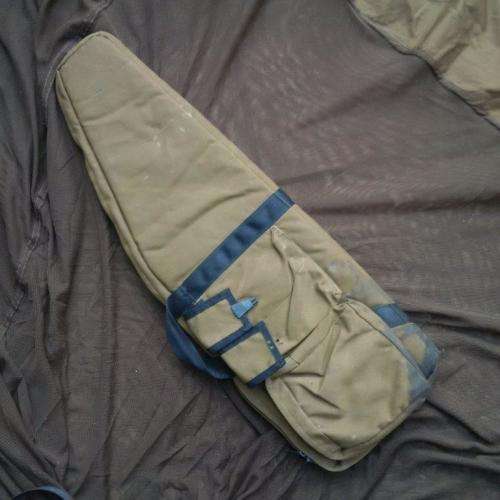 SADFBorder war period weapon (R4) padded rifle bag - well used condition