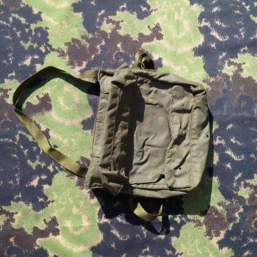 Niemoller green radio carry-bag - used with attached shoulder strap