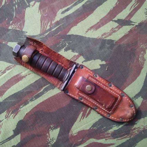 SA Army Parabat issue Camillus 1979 issue Piliots survival knife - good used condition