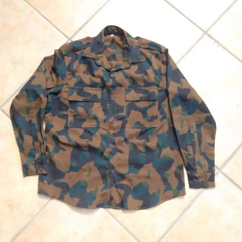 REPRODUCTION Bots Police SSG (defunct) camo reed l/s shirt size Large (modern style/ cut)