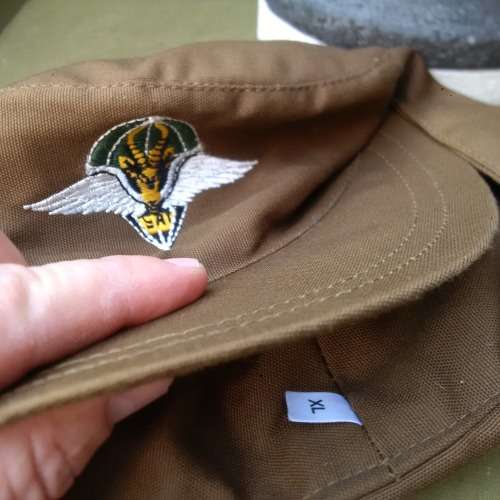 SADF nutria flap-cap "para" - new unused condition (size XL) - fits as a 60/61