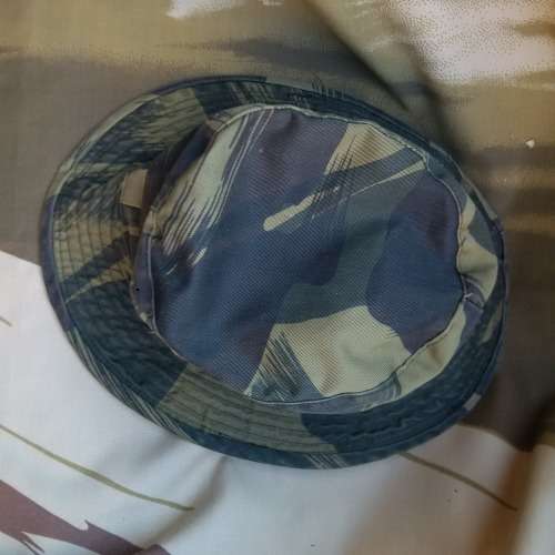super scarce Malysian brushstroke camo bush-hat (size 57/8) - used