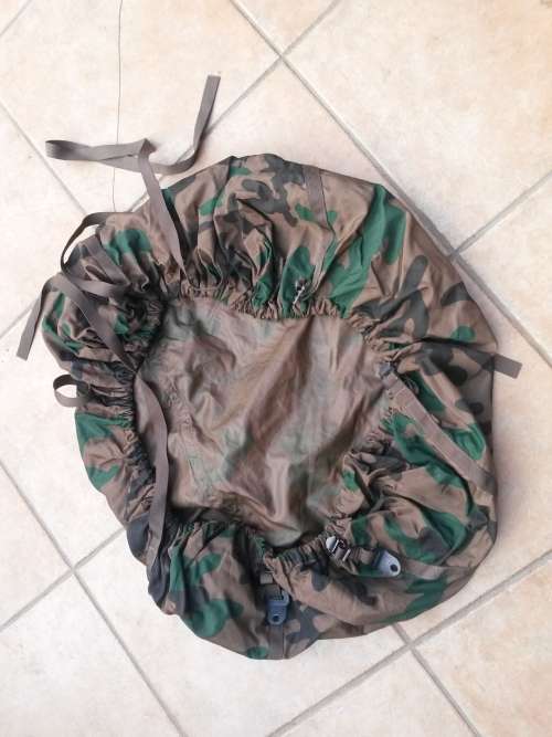SADF Special Forces Pattern 90 "Cabbage Patch" camo pack cover - near mint condition