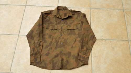 REPRODUCTION - Kwandebele ex-homelands camo l/s shirt - size XL (sleeve pocket)