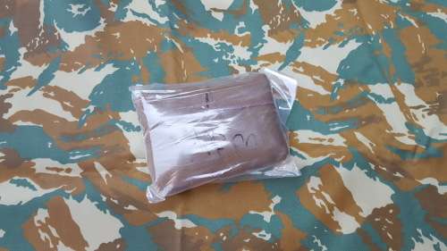 SADF era chef nutria "browns" apron mint/sealed in plastic - ideal for the summer and BRAAI time!!!