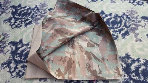 1m piece pristine 32 Bn winter pattern camo uniform cloth - unused (not faded/ not ex-curtains)