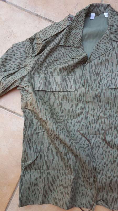 scarce big size SF (Recce) copy camo DDR falling rain "strictarn" XL bush-jacket mint - period item