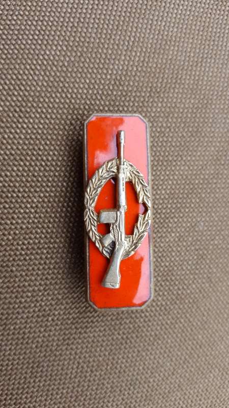 SADF era incomplete SA Army Sniper qual badge chili-red -backing - pins intact (rifle not chromed)