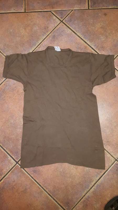 original SADF era dd 1981 Large size "browns" nutria tee-shirt - good used condition