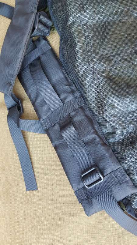 Niemoller SA SF type nylon green Executive Outcomes issue chest webbing (almost un-used)