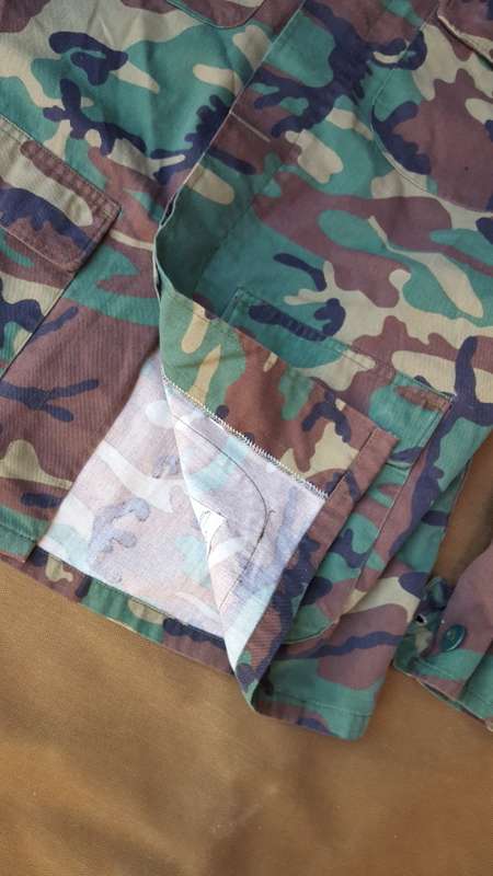Original (used) Singapore Woodlands Large camo BDU Jacket (named) no damage & bright colours