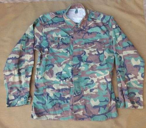 Original (used) Singapore Woodlands Large camo BDU Jacket (named) no damage & bright colours