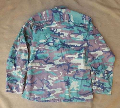 Original (used) Singapore Woodlands Large camo BDU Jacket (named) no damage & bright colours
