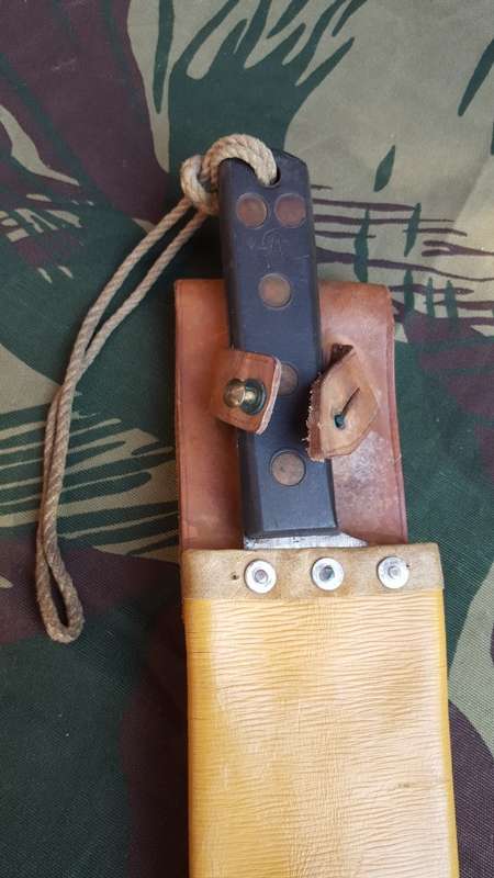 SADF/ UDF era "Martindale" type machete with original leather sheath - used condition