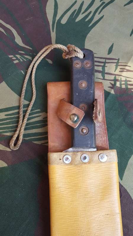 SADF/ UDF era "Martindale" type machete with original leather sheath - used condition