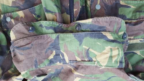 XL (skinny size) Dutch DPM parka jacket (no liner) in very good condition - some buttons cracked