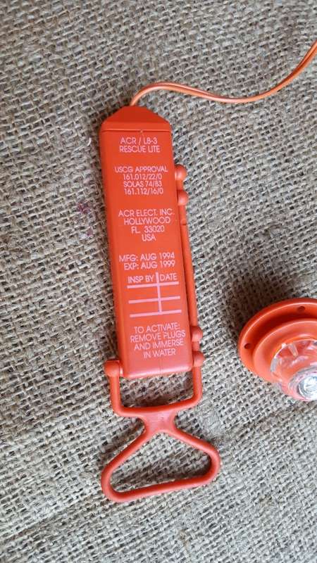 very scarce original SADF era SAAF issue pilots ACR rescue (water activated) light - intact