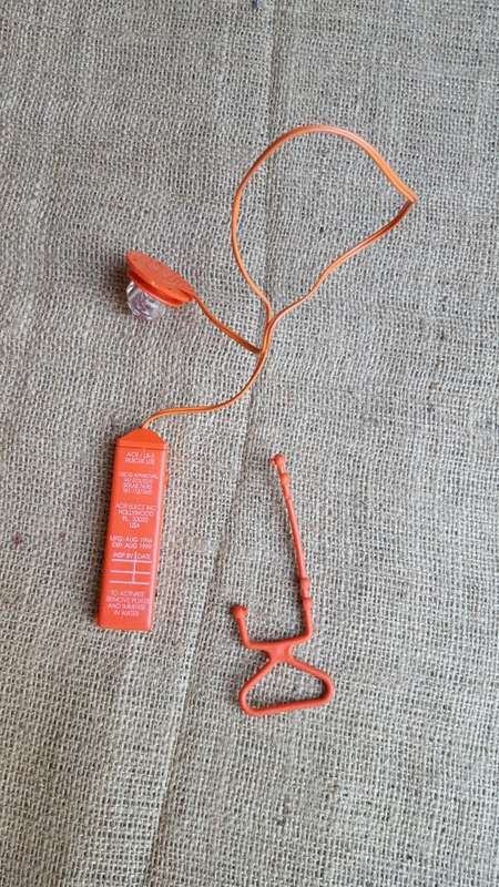 very scarce original SADF era SAAF issue pilots ACR rescue (water activated) light - intact