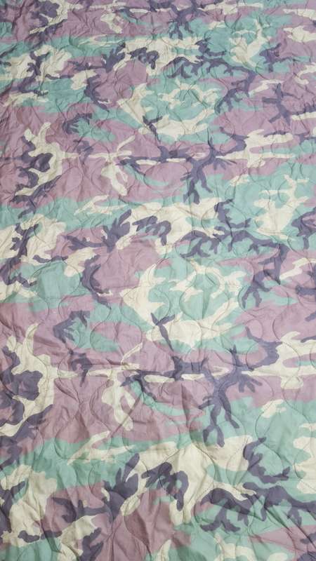 used US Army issue lightweight woodlands camo poncho liner - woobie - ideal for Southern Africa
