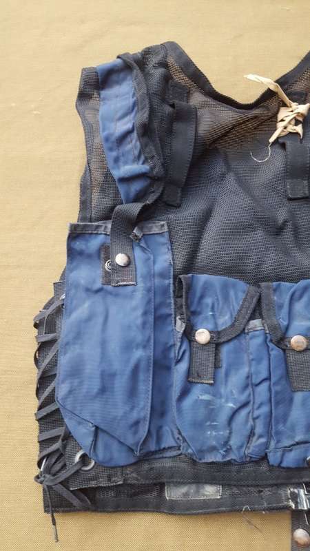 pre-1994 SAP STF blue R1 mag assault vest - adjustable - used & no damage condition