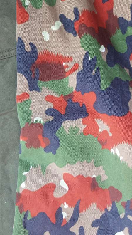 Original Swiss Taz 57 camo field-dress trousers - waist XL-XXL (size 42 inch) good used condition