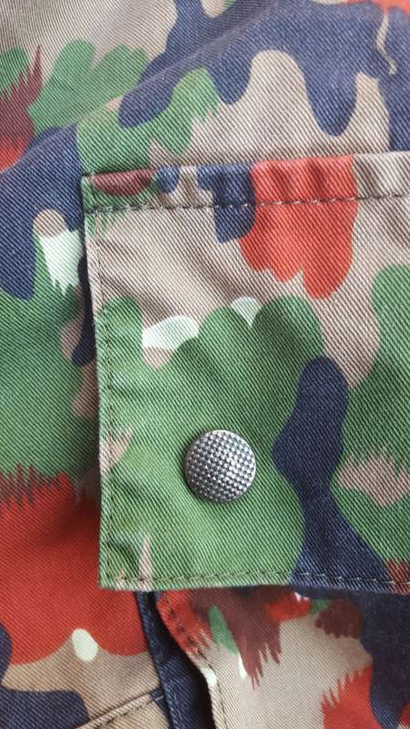 Original Swiss Taz 57 camo field-dress trousers - waist XL-XXL (size 42 inch) good used condition